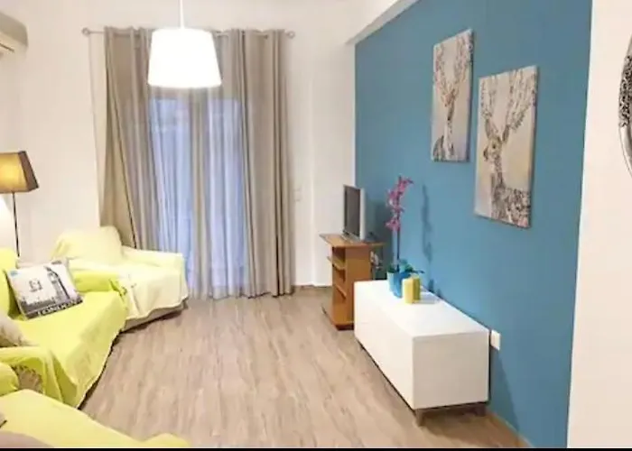 By The Sea Apartament Loutráki